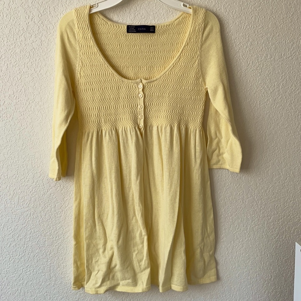 Zara Women’s Small Soft Yellow Cardigan